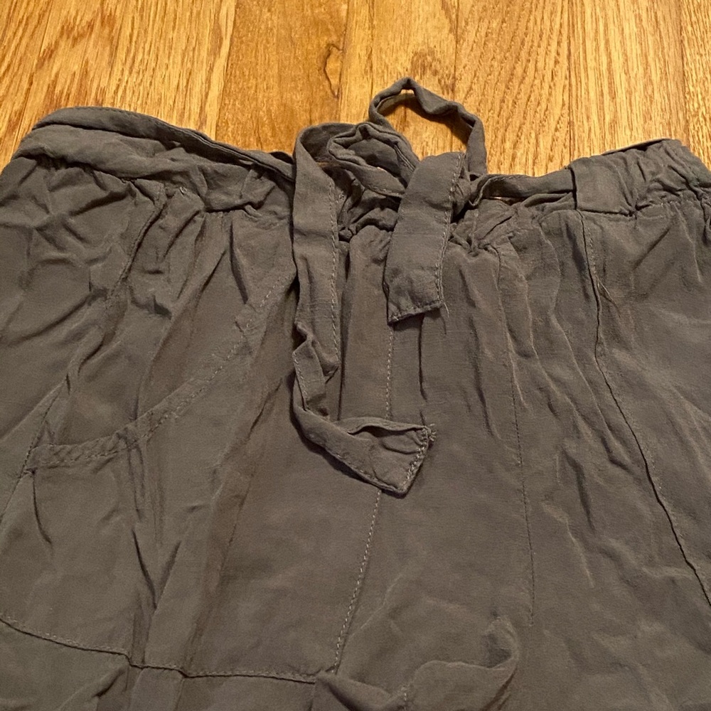 olive green flowy shorts